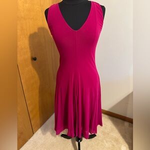 Chic Fuchsia Sleeveless Midi Dress